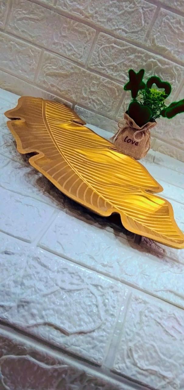 Nordic Decorative Trays Serving Shapes Pineapple Leaf Gold Jewelry Pallet Fruit Snacks Table Dishes Decoration Storage Organizer - Each