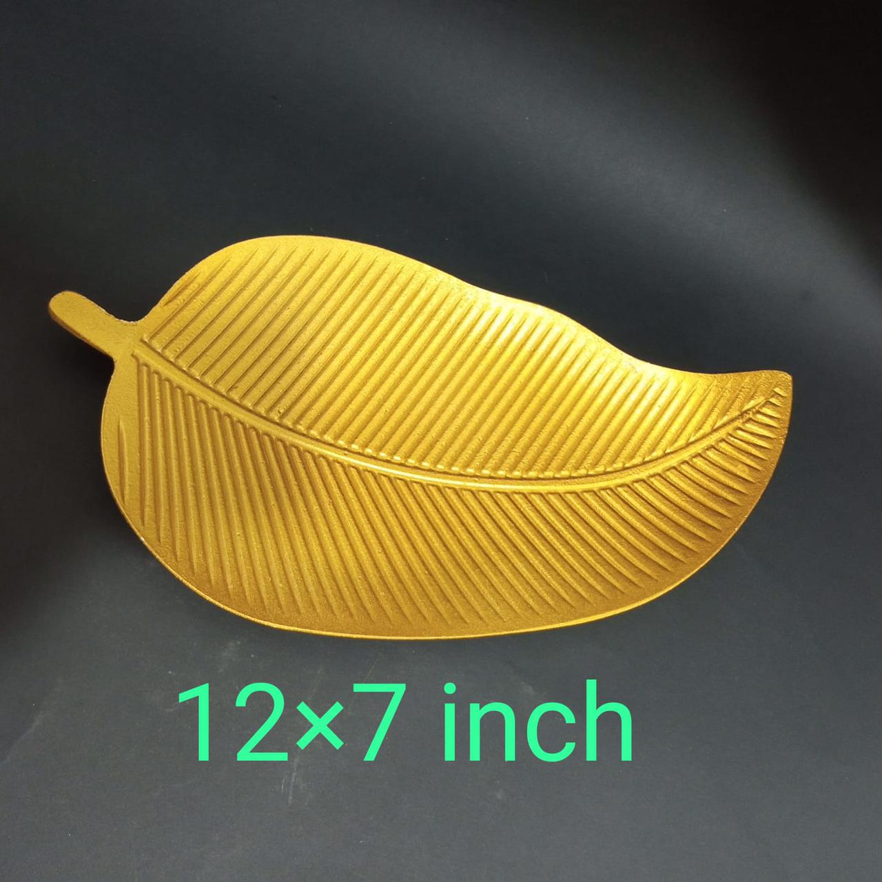 Nordic Decorative Trays Serving Shapes Pineapple Leaf Gold Jewelry Pallet Fruit Snacks Table Dishes Decoration Storage Organizer - Each